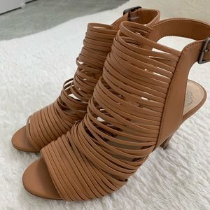 Vince Camuto Sandal Shootie 8M